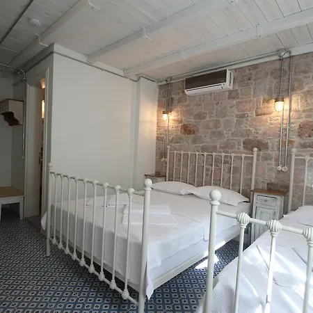 Quarto em Acomodações Particulares Cesmeli